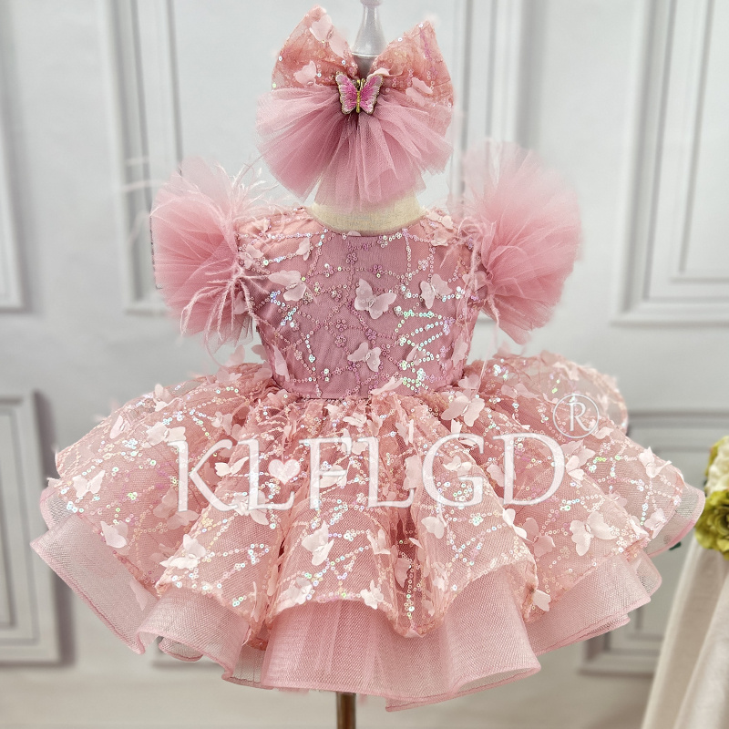 Vestido de Casamento Infantil  - Baby Clothing Dresser avaliação e preço